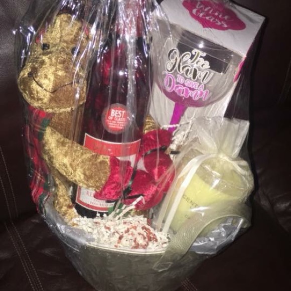 Custom Baskets - Picture 8 of 8